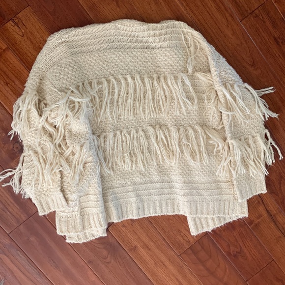 Saltwater Luxe Cream Fringe Boho Open Front Cardigan size L - Picture 6 of 7